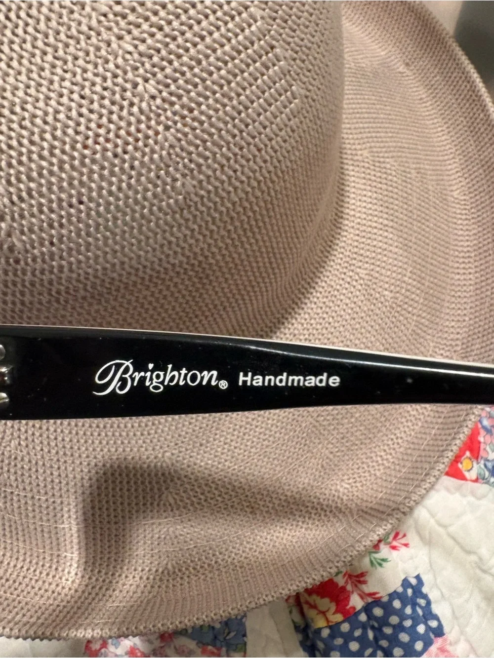 Brighton Black  Arm with White , ladybug Logo , readers 1.5 - Picture 4 of 5
